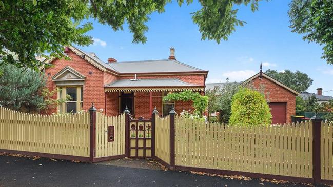 100 Forest St, Bendigo, is on the market with a $1.15m price tag.
