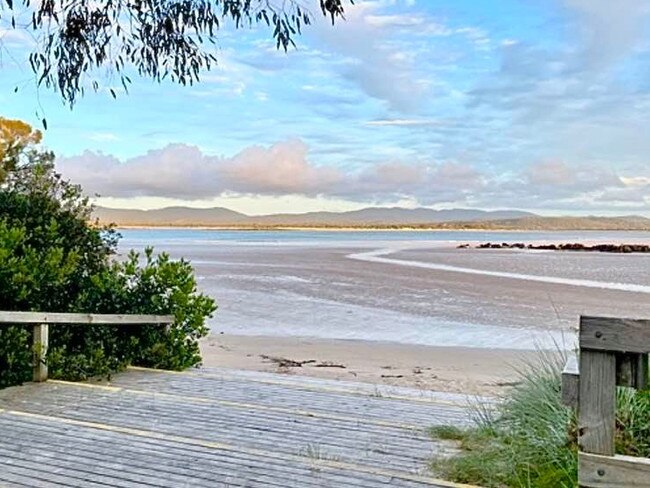 Sections at Freers Beach has been closed following the deletction of E. coli in the water