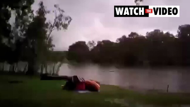 Paddler gets stuck in Mildura storm