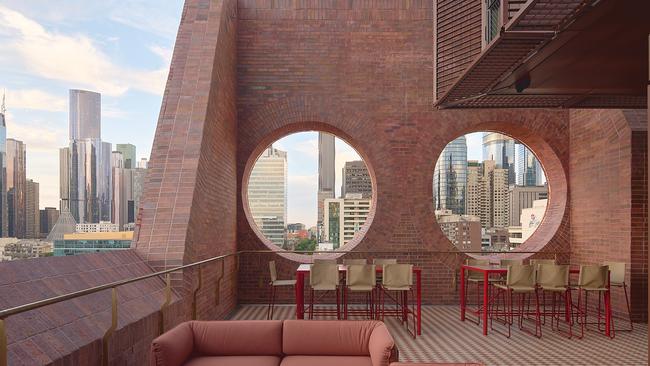 Mid Air rooftop restuarant at Melbourne Place. Photo: Kristoffer Paulsen