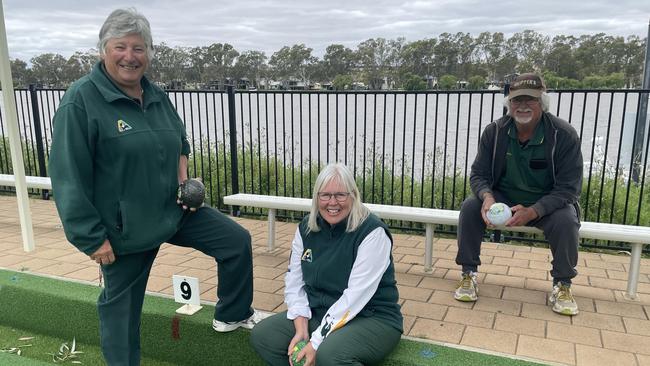 Mannum lawn bowls Pam Bormann, Sue Jones and Lynton Jones on the newly refurbished Mannum Bowling Club greens which could be in the flood's path. Picture: Dylan Hogarth.