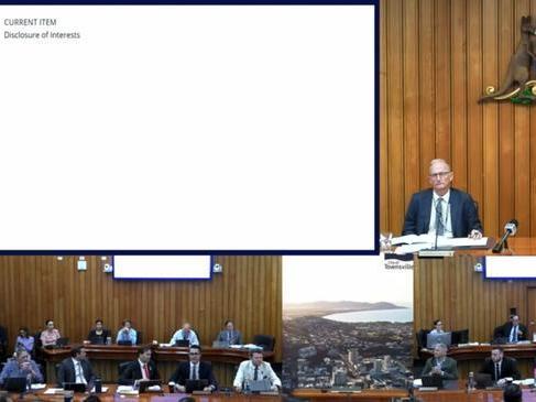 Mayor, councillors argue over CEO recruitment