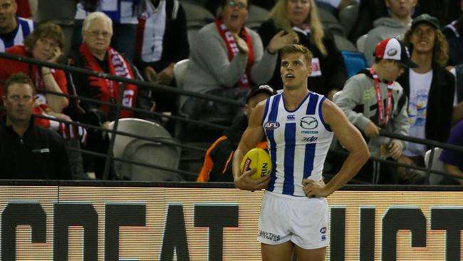 Mason Wood waits for the shot clock to countdown. Picture: George Salpigtidis