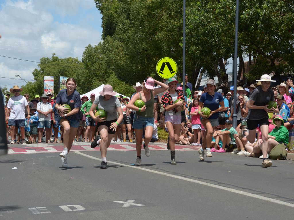 Melon Fest Dash for Cash