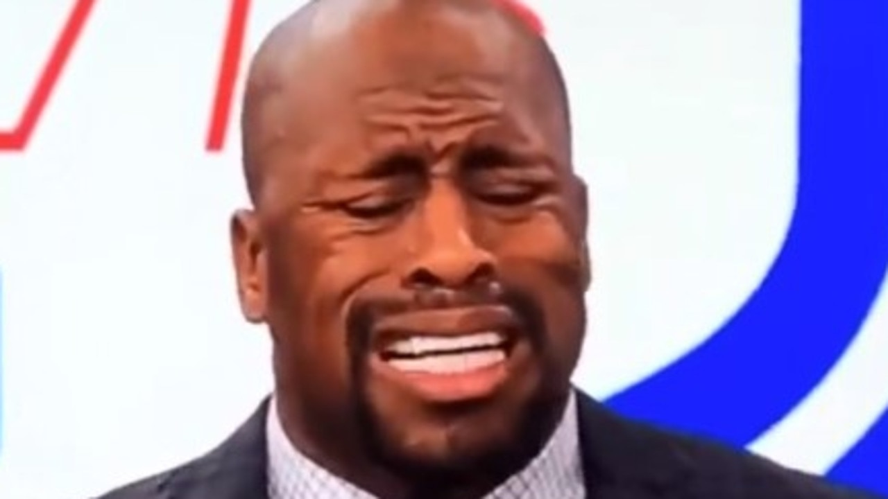 NFL news: Vernon Davis fake crying on ESPN, video