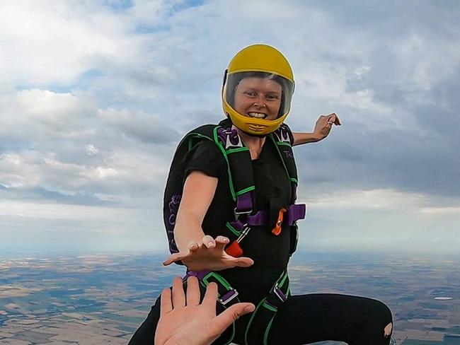 Mel Porter passed away on June 24th after a skydiving accident.