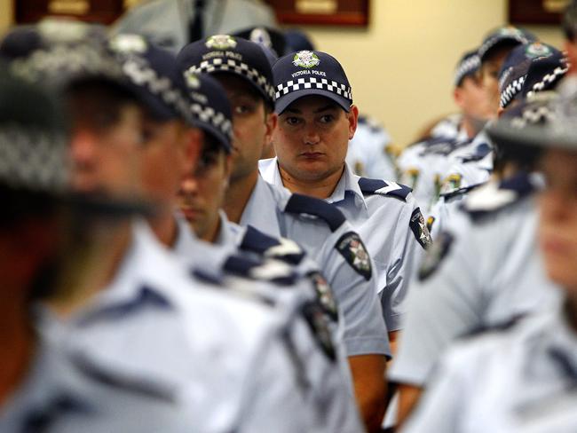 Swearing in of the NSW, VIC and SA Police. 108 NSW, Victorian and South Australian Police officers arrive in Queensland to assist the QLD Police with operations involving the Queensland floods. New South Wales, South Australian, Victoria Police. VIC SA