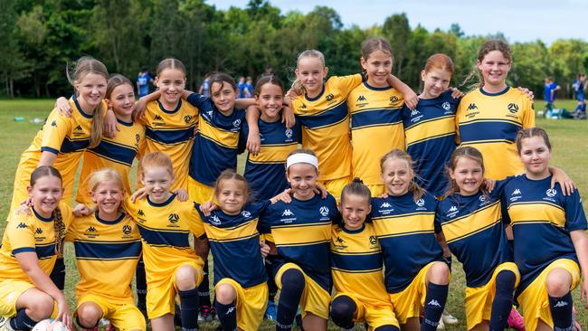 Players from the FQ Whitsunday Coast Academy Girls