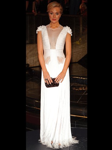 <p>Packed to The Rafters star, Jessica Marais, arrives at the 2011 TV Week Logie Awards. Picture: Getty</p>