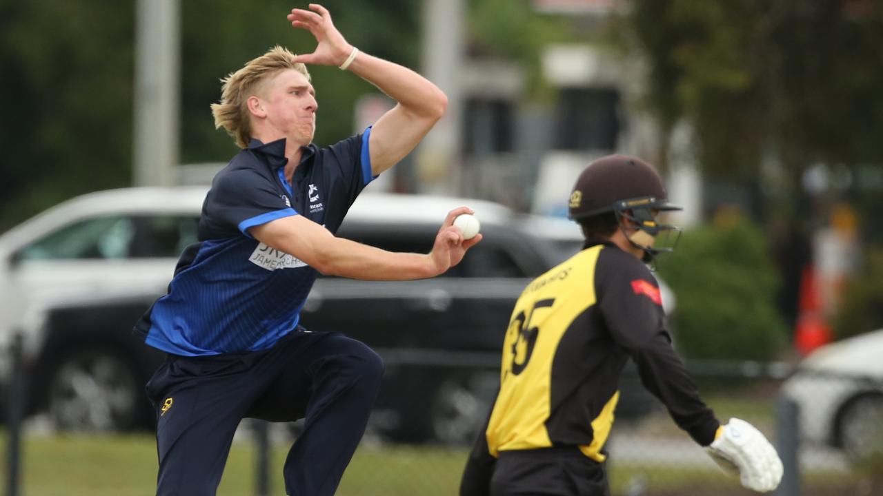 Premier - Will Sutherland in action for Prahran. Picture: Stuart Milligan