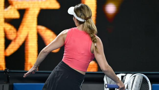 Danielle Collins taunts the crowd at the Aussie Open. (Photo by Hannah Peters/Getty Images)