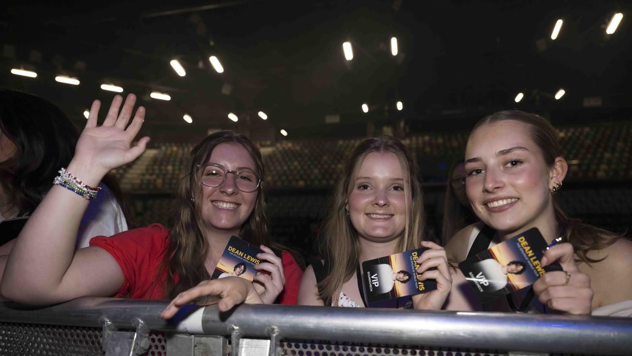 Dean Lewis Hobart show at MyState Bank Arena - Hayley Williams, Jemma Williams and Macey Thomas. Picture: Caroline Tan