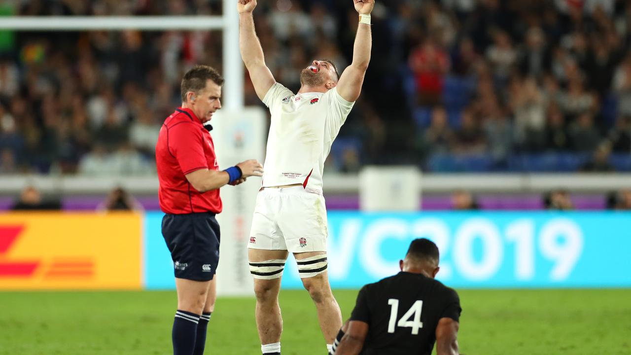 England has beaten the All Blacks to end New Zealand’s World Cup dominance.