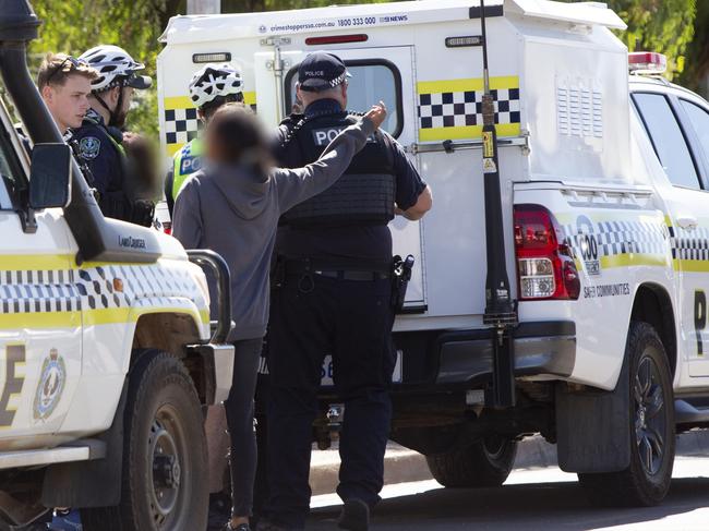 WARNING - KIDS MUST NOT BE ID'd - MUST PIXELATE .   Youth crime and social media glorification of crime on Meta. Port Augusta, police arrest an 11 year old boy outside Woolworths. 25th March 2024 Picture: Brett Hartwig