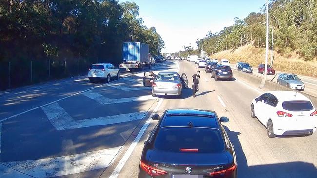 Freeth and his accomplice leave their vehicle on the M1.