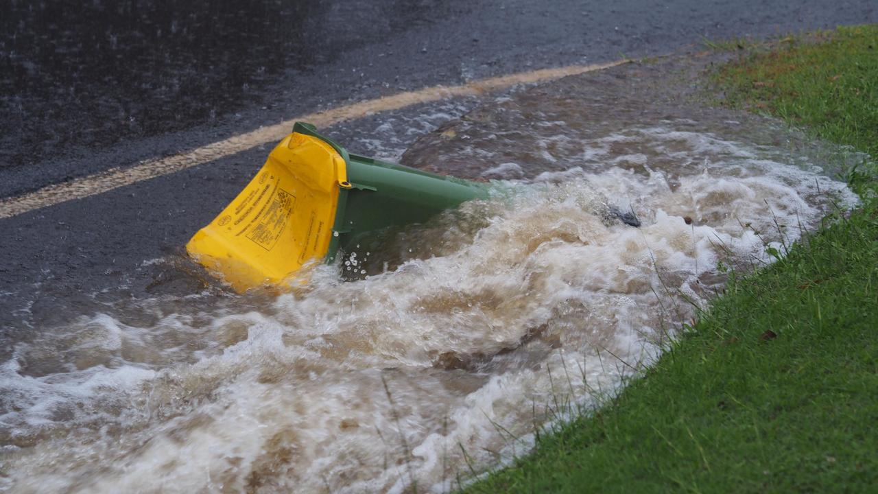 Flooding at Lake Annand at the Long Street roundabout, February 25 2022.