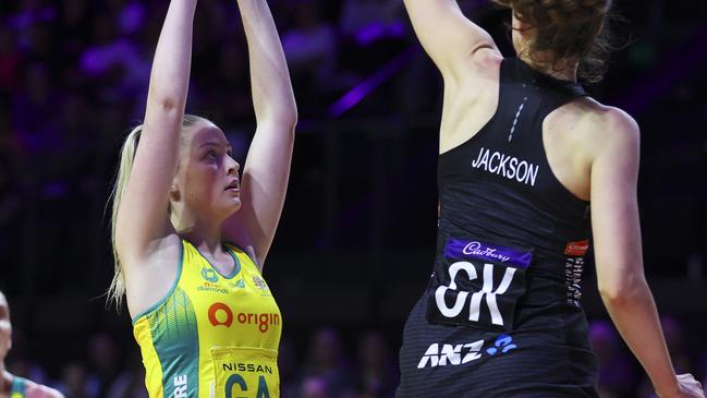 WELLINGTON, NEW ZEALAND - OCTOBER 20: Sophie Dwyer of Australia shoots during the game one of the Constellation Cup series between New Zealand Silver Ferns and Australia Diamonds at TSB Arena on October 20, 2024 in Wellington, New Zealand. (Photo by Hagen Hopkins/Getty Images)