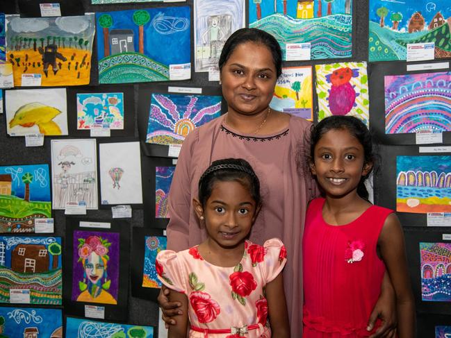 Nanda (left) Praba and Neha Nirmal enjoy the Heritage Bank Toowoomba Royal Show. Saturday April 20th, 2024 Picture: Bev Lacey