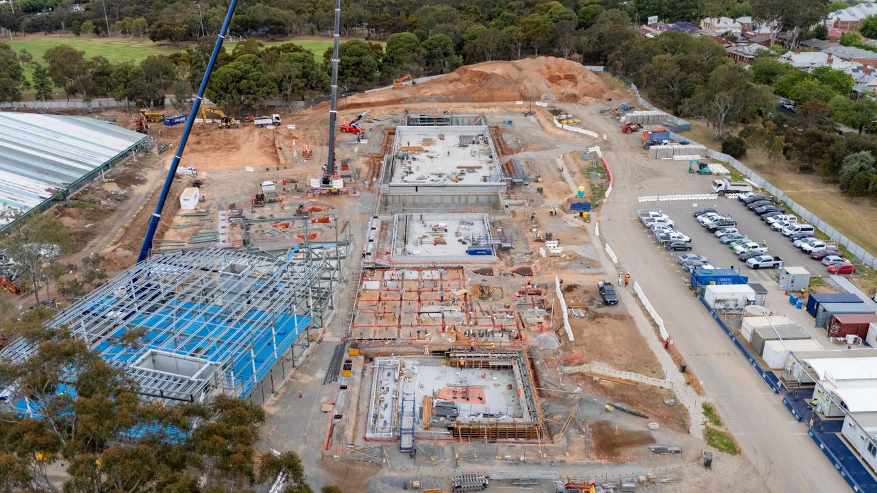 The new $135m <a capiid="94b6081d65e8c25d1bbb212a46054119" class="capi-link">Adelaide Aquatic Centre</a> is taking shape.