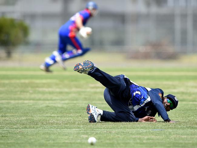 VTCA: Sunshine fieldsman misses the ball. Picture: Steve Tanner