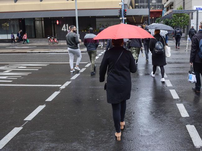 AUGUST 10, 2022: Early morning rain in the city. Picture: Brenton Edwards