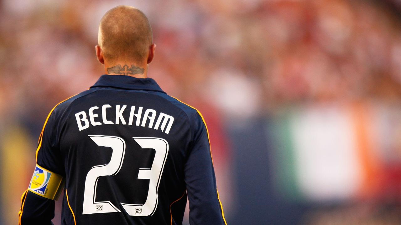 23 й. Дэвид Бекхэм 23 номер. Beckham 23 number. Футболист номер 23 Бекхэм. 23 Бекхэм Бекхэм номер.