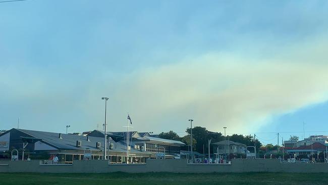 Smoke seen at Southport last week which came from controlled hazard reduction burns at Pacific Pines. Photo: Emily Halloran.