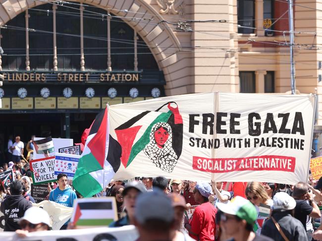 MELBOURNE AUSTRALIA - NewsWire Photos NOVEMBER 12 2023 Pro-Palestine rally in Melbourne. The rally started at the State Library before walking to Flinders Street Station and finished at Parliament House Picture: NCA NewsWire /Brendan Beckett