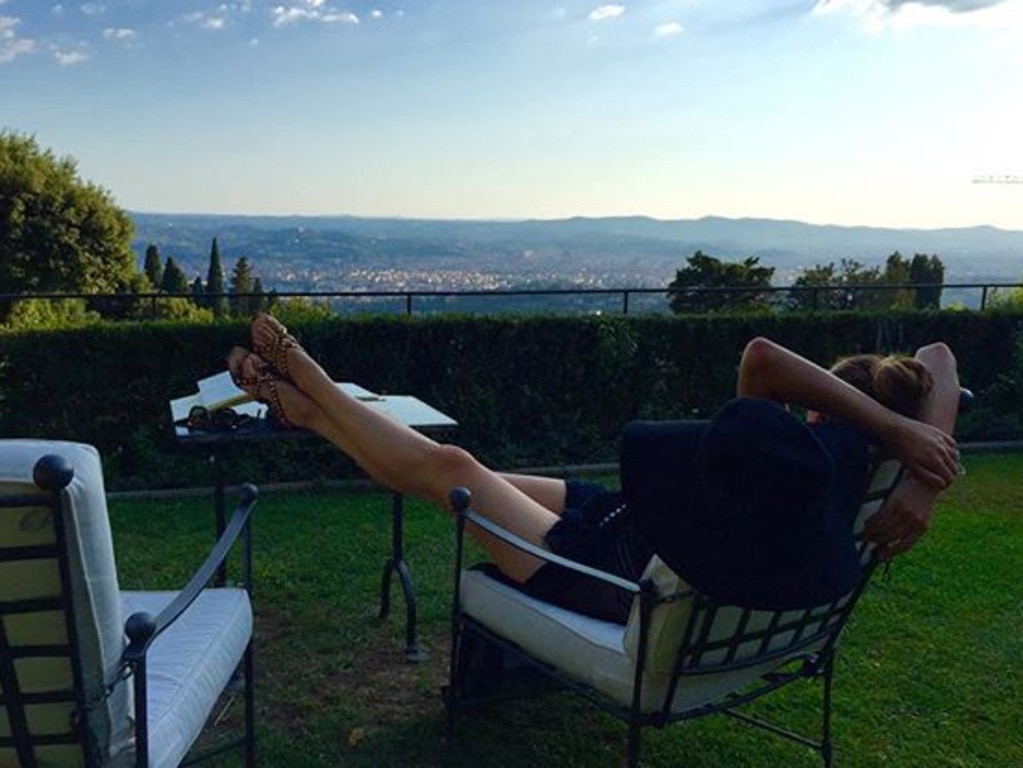 Ricki-Lee Coulter shares idyllic holiday snaps from her European honeymoon