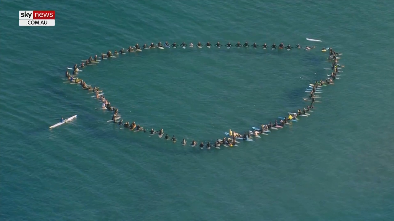 Family and friends paddle out to remember Hunter Valley bus crash victim