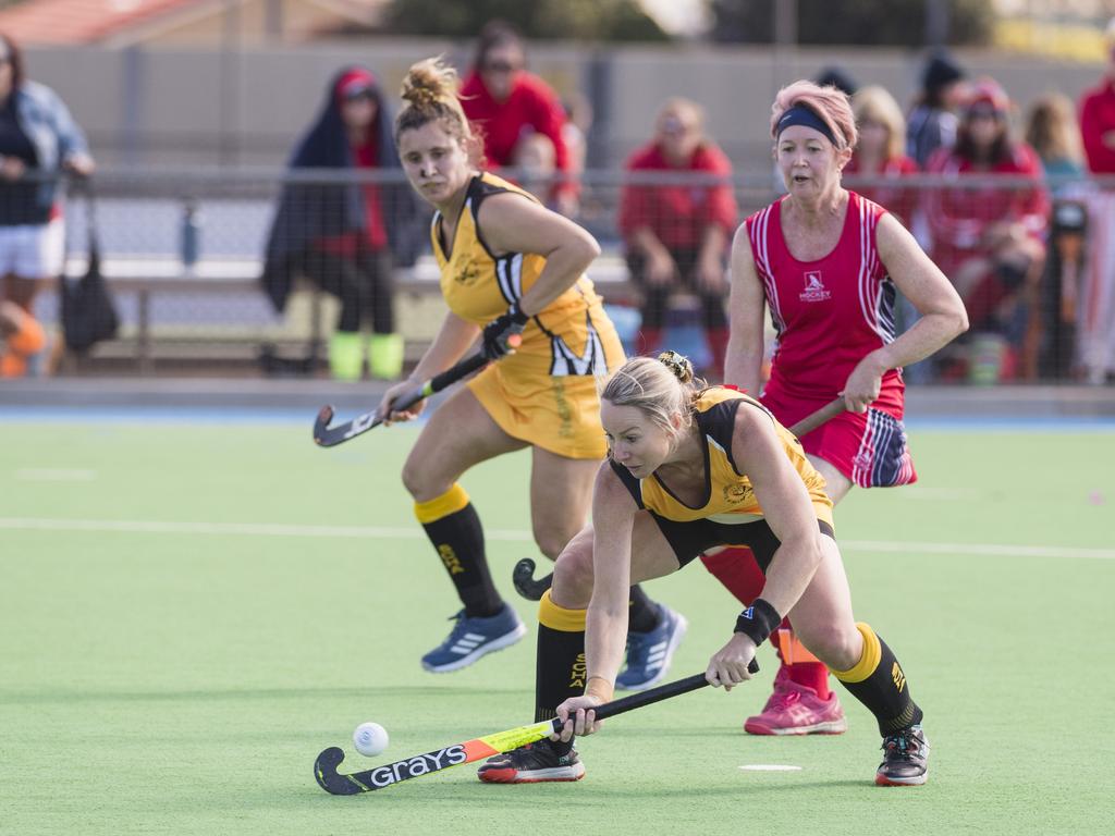 Danielle Jackson scores for Sunshine Coast 1 against Bundaberg 1.