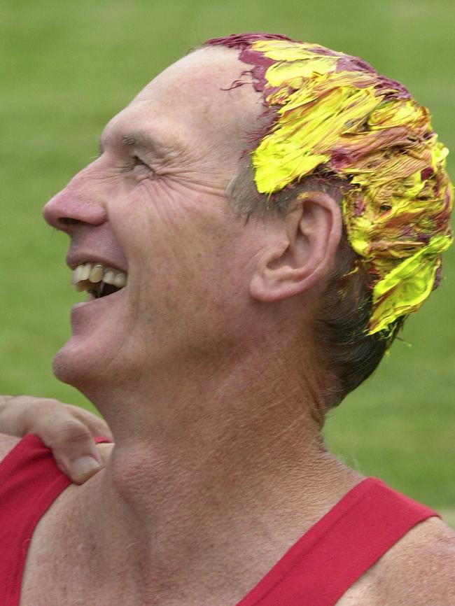 In 2003 Bennett had his hair dyed to raise funds for the Leukaemia Foundation. Picture: AAP Image/Dave Hunt