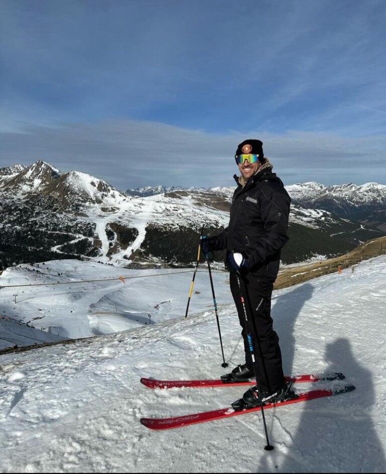 Mitchell Pearce skiing in France.