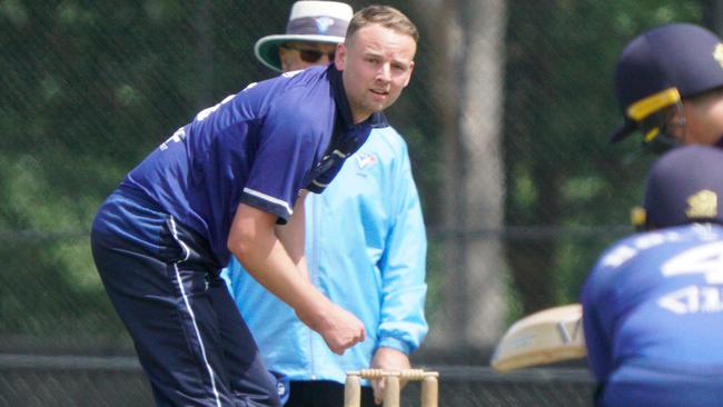 Mt Waverley bowler Jake Rigby. Picture: Valeriu Campan