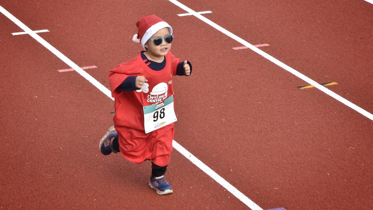 Jeremy Yeo in the Toowoomba Hospital Foundation, Christmas centre run. December 2017