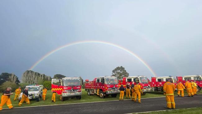 Traralgon Fire Brigade teams supporting at the Rawson fire. Picture: Facebook