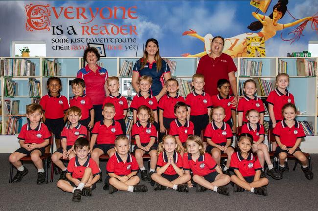 St Francis Xavier Catholic Primary School 2022 Prep class. (L-R) Teacher aide Mary Munro, teacher Alana Williams, teacher aide Janine Anderson. Back row: Etta, Oliver, Jack, Harvey, Lawson, Oscar, Dhyan, Layla, Adaline; middle row: Knox, Logan, Jack, Evie, Ezra, Allie, Amelia, Hannah; front row: Matthew, Max, Daisy, Lyla, Celestine. Picture: Michaela Harlow MKY2022PREP