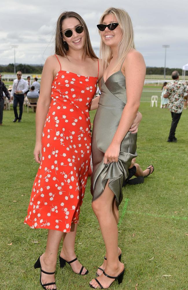 Photos of the Sunshine Coast races on Melbourne Cup day | The Courier Mail