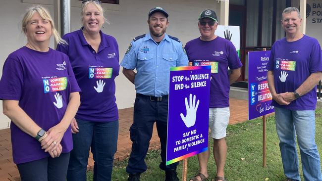 Ballina Rotarians Robyn Harmon, Jodie Shelly, NSW Police Constable Scott Wilson, and Rotarians Rob Chillman and Dave Harmon during last year’s campaigning.