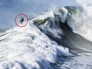 Moment before brave surfer pulled off monster wave