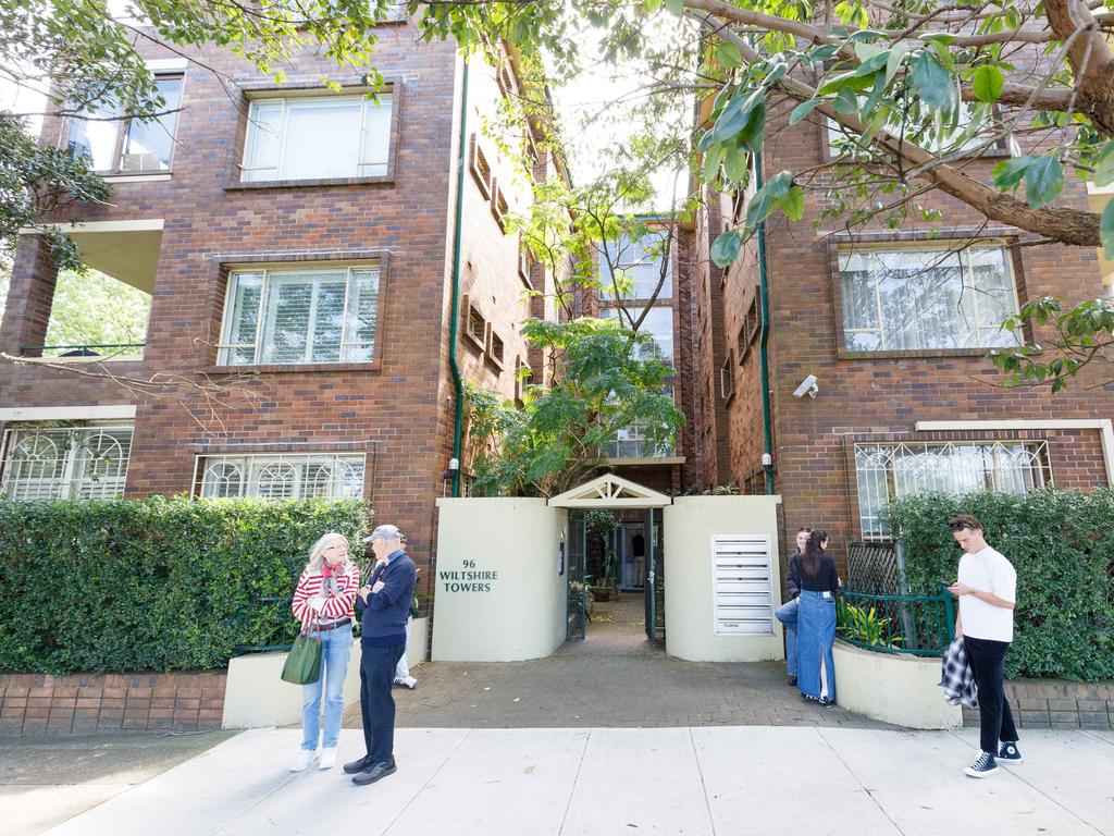 Australians are more motivated to buy an investment property when the economy is strong or interest rates are low. Picture: NewsWire / Max Mason-Hubers