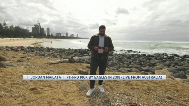 Aussie superstar crashes NFL Draft from Gold Coast beach