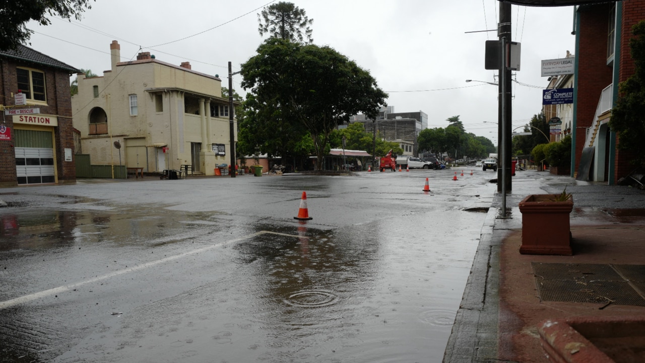 'Areas of concern': Parts of New South Wales continue to be hit by heavy rain