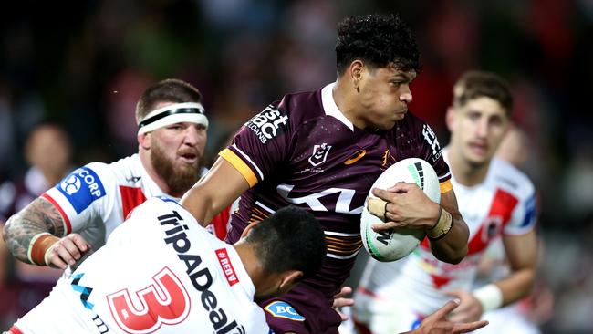 Selwyn Cobbo tries to crack the Dragons’ defence. Picture: Brendon Thorne/Getty Images