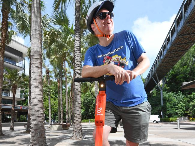 Julian Smith takes a Neuron E-scooter for a scoot around the Darwin Waterfront. Picture: Che Chorley