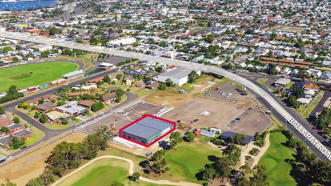 The City of Geelong Bowls Club under construction at 7-9 Ballarat Rd, North Geelong.