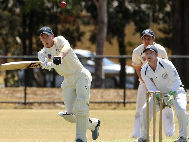 Rosebank and Bundoora Park do battle this season. Picture: Hamish Blair