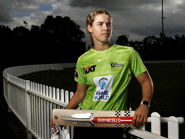 Phoebe Litchfield of the Sydney Thunder ahead of the WBBL season. The Tunder play at Blacktown on Friday. Portrait of Photo by Phil Hillyard(Image Supplied for Editorial Use only - **NO ON SALES** - Â©Phil Hillyard )