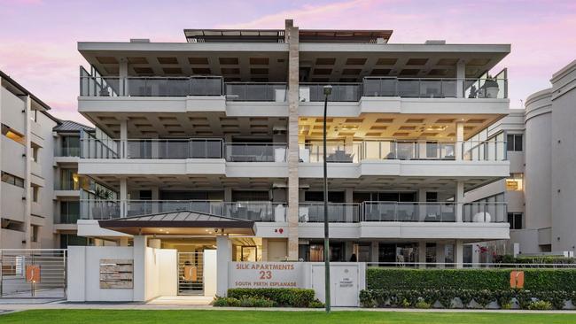 Silk Apartments on the South Perth Esplanade, with views across the Swan river to the city.