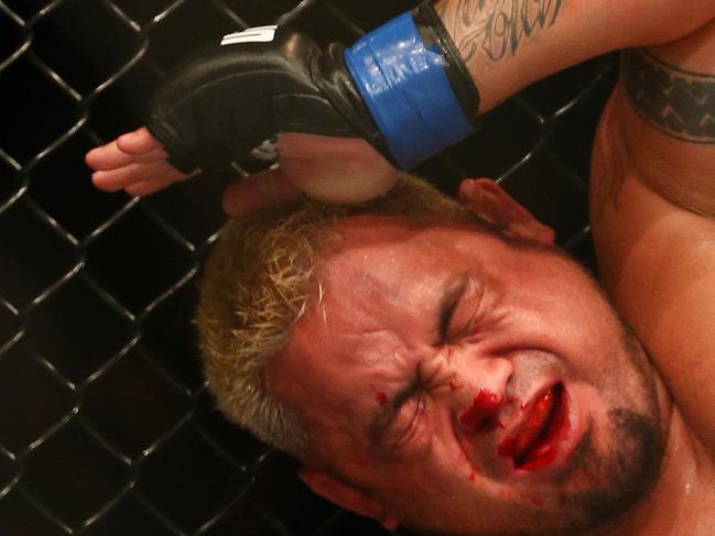 UFC - Adelaide Entertainment Centre. Mark Hunt v Stipe Miocic in the Heavyweight bout. Photo Sarah Reed.